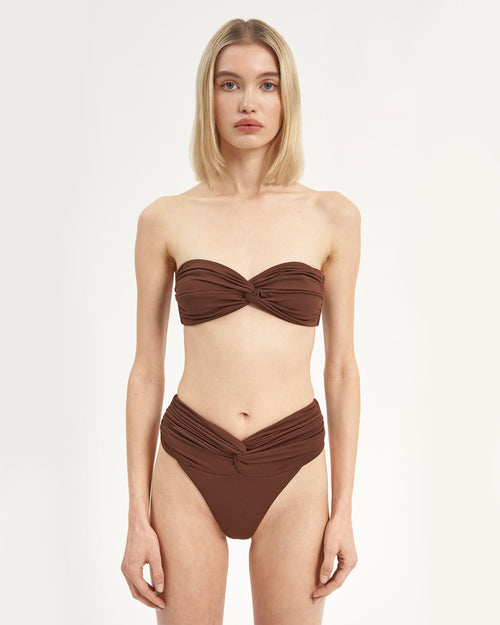Amelie Chocolate 1