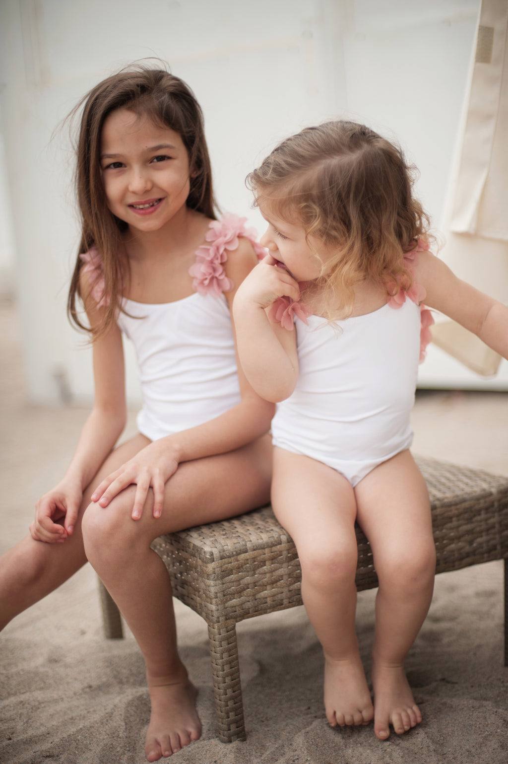 PETITE AMIRA WHITE 3
