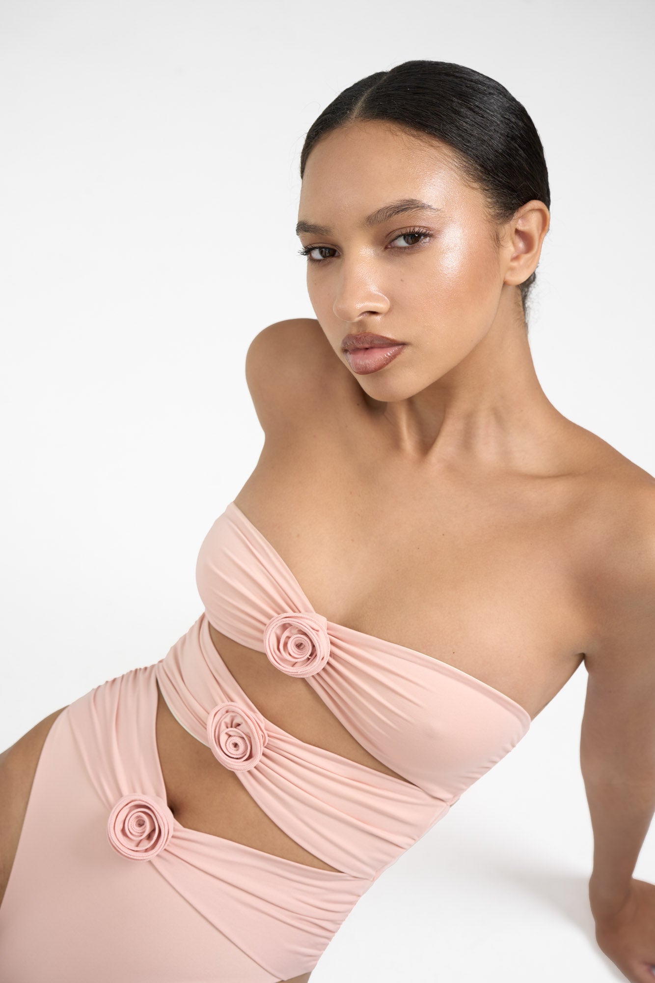 Vesna One Piece Quartz Rose 2