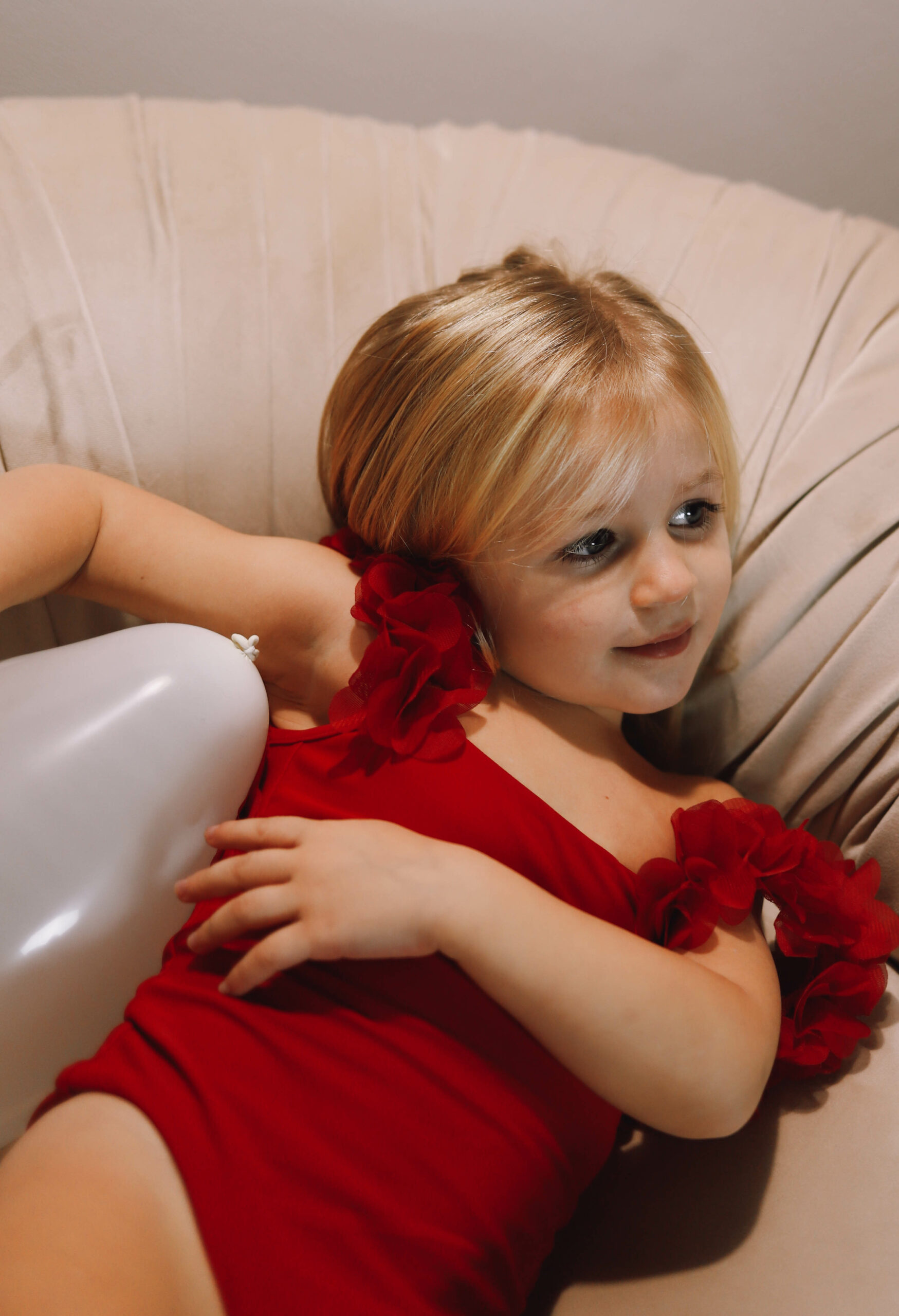 Petite Amira Red